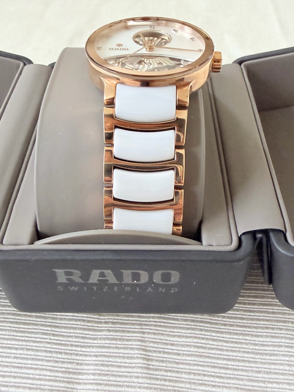 Rado White Round Watch — image 2 of 6